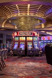 ace789slot Live Casino Mobile APP မှ Baccarat Roulette ကစားနေမှု